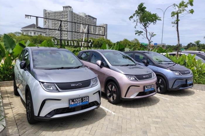Apa saja keunggulan mobil BYD dibandingkan merek lain